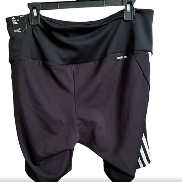 Adidas 3X bike shorts- high rise tight fit - Picture 6 of 8